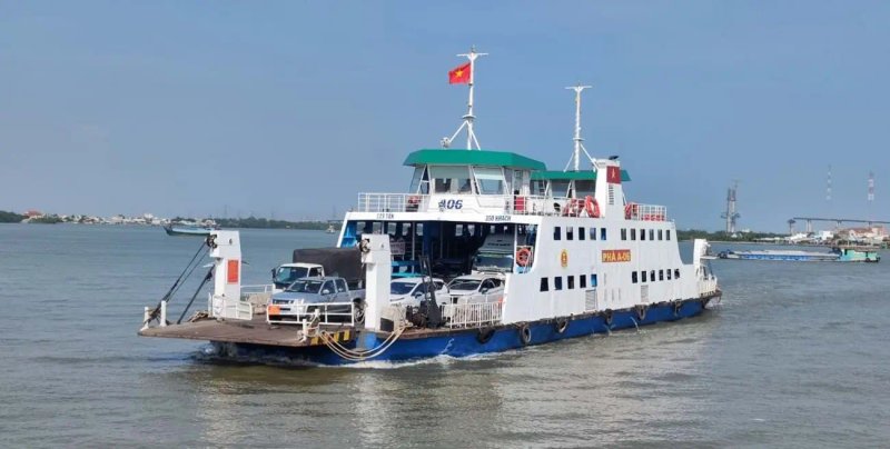 ben-pha-binh-khanh-don-3-pha-200-tan-moi-tang-cuong-nang-luc-van-tai-10 image-ben-pha-binh-khanh-don-3-pha-200-tan-moi-tang-cuong-nang-luc-van-tai-10