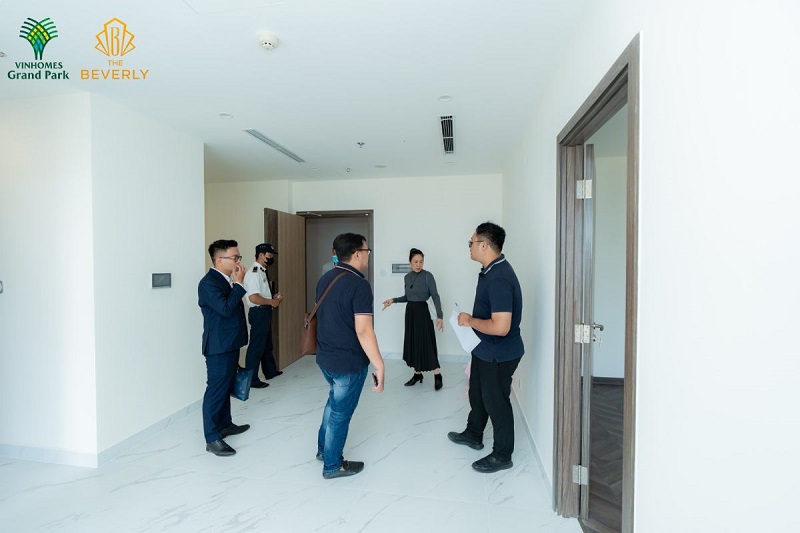 chu-dau-tu-the-beverly-cam-ket-chat-luong-uy-tin-4 Cam Kết Chất Lượng Và Tiến Độ Bàn Giao Của Vingroup cho the beverly